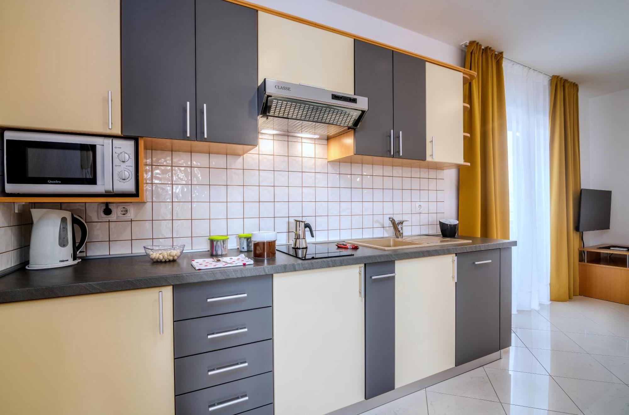 Apartments Kvarner Малинска Экстерьер фото